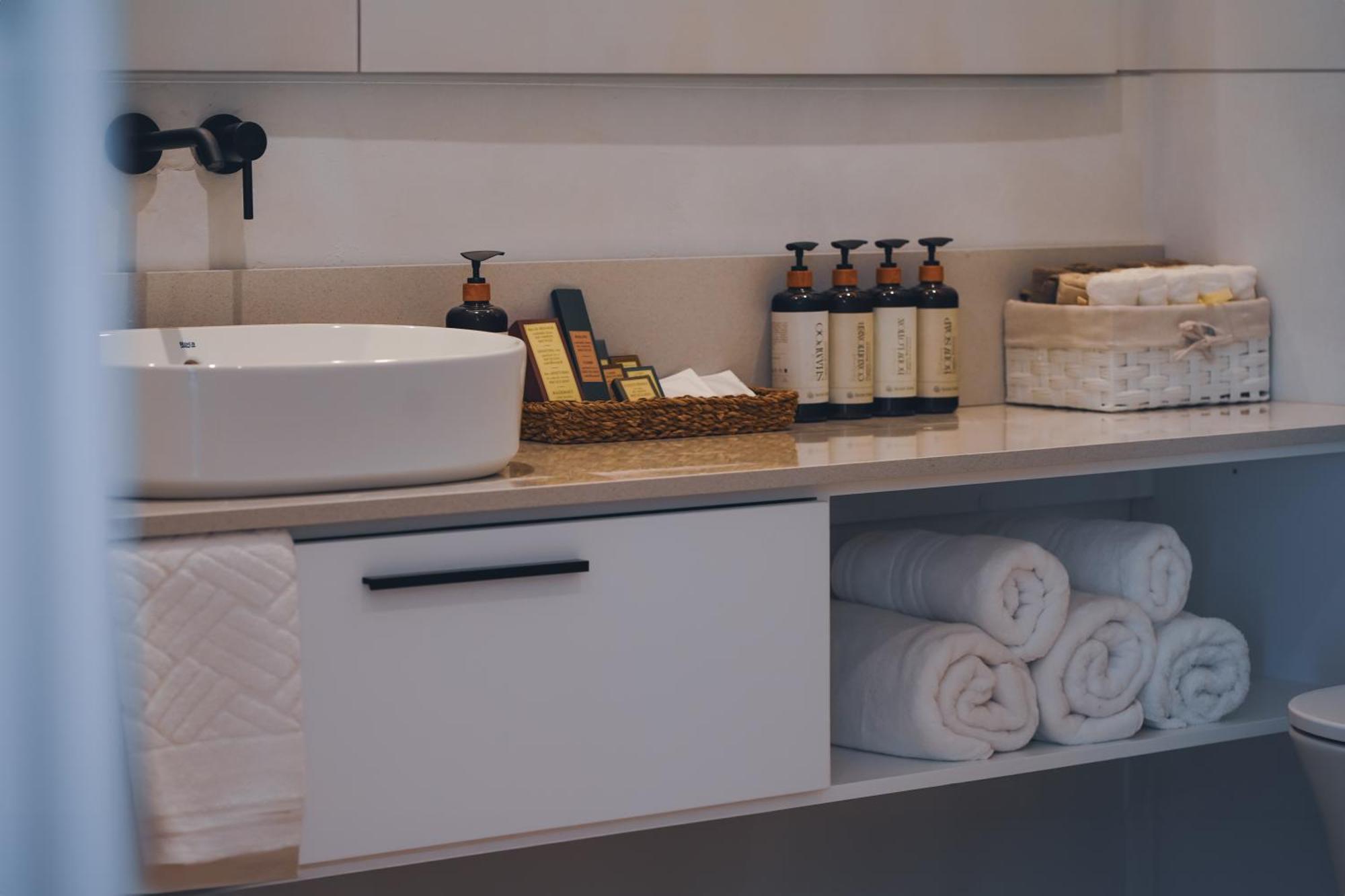 Wellclub - Wellness Family Experience - Seaview Ξενοδοχείο Πάφος Εξωτερικό φωτογραφία