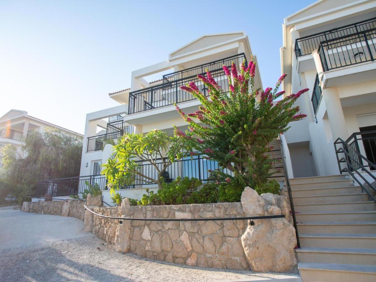 Wellclub - Wellness Family Experience - Seaview Ξενοδοχείο Πάφος Εξωτερικό φωτογραφία